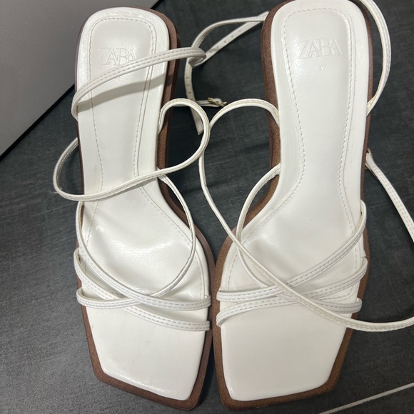 Zara strap heeled white sandals size 6.5 - Picture 5 of 6